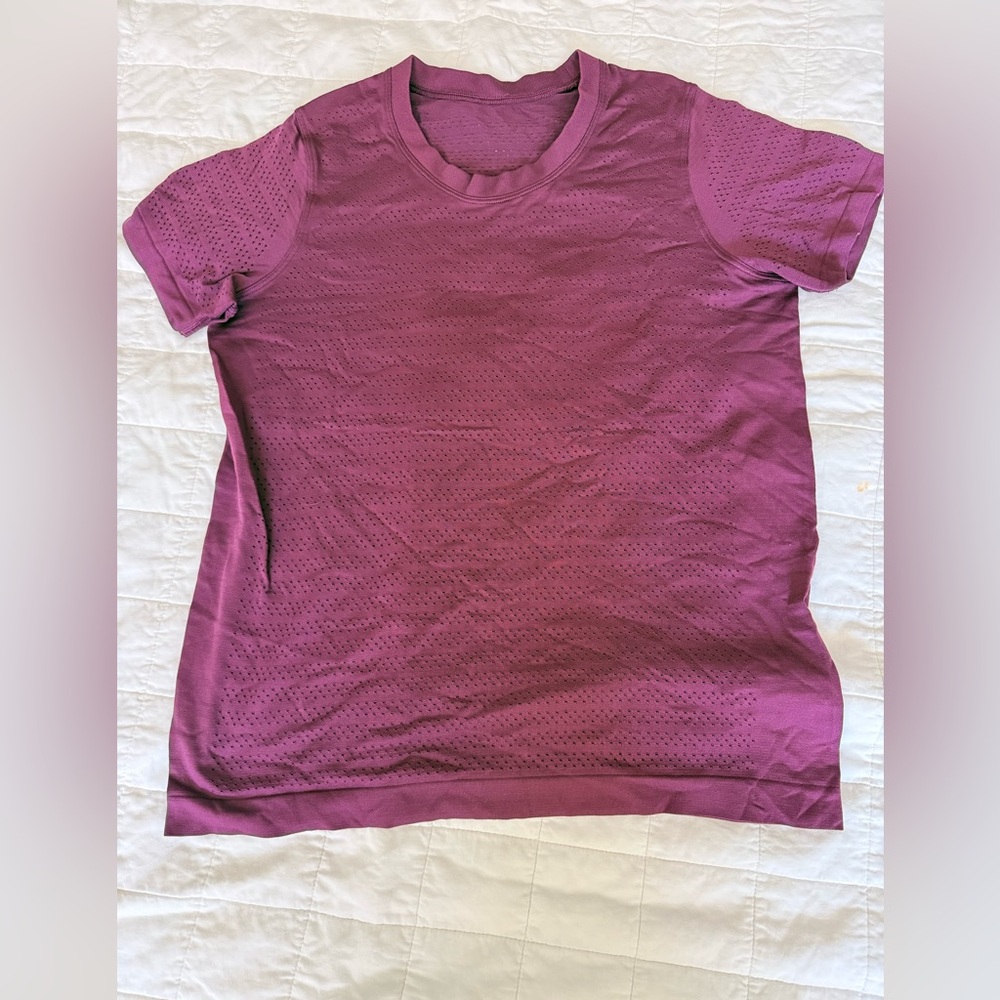 lululemon athletica Berry Short Sleeve Tee